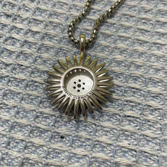 David Yurman Silver Starburst Necklace - Picture 6 of 7